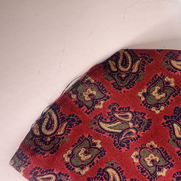 Set Of 2 Brooks Brothers Makers Silk Tie Vintage Paisley Yellow Red Old Money - Picture 4 of 6